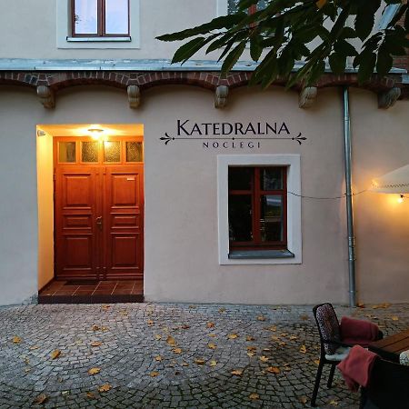 Katedralna Apart'S Легниця Екстер'єр фото