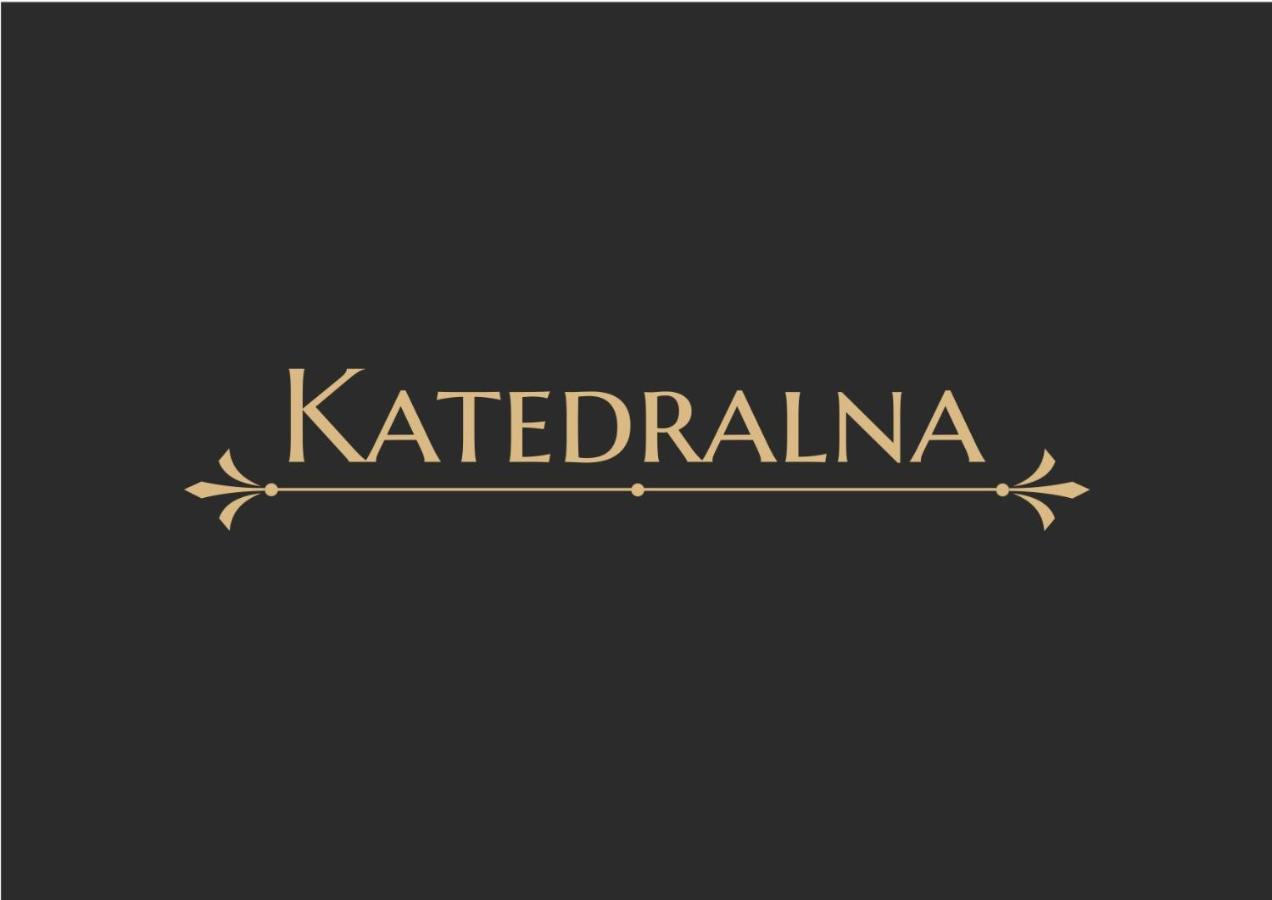 Katedralna Apart'S Легниця Екстер'єр фото